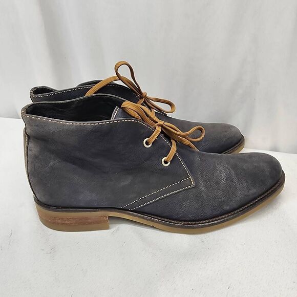 DONALD J PLINER Elio Navy Suede Chukka Ankle Boots Made in Italy Sz 9.5 Lace-Up - Picture 2 of 7